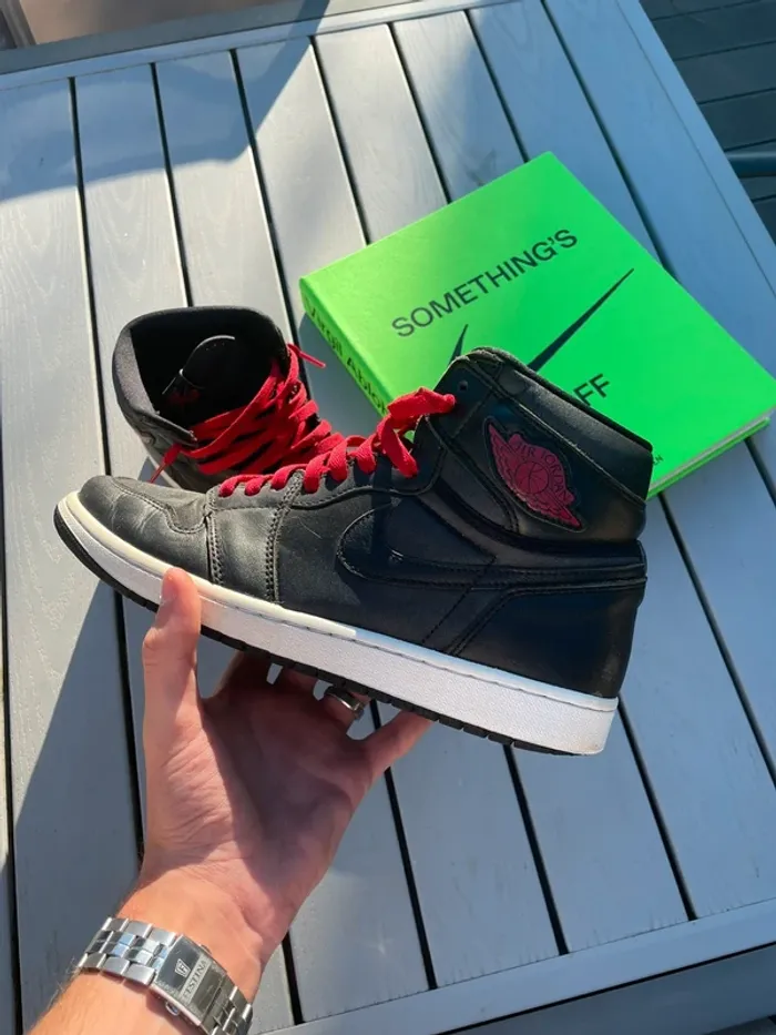 Nike Air Jordan 1 High Black Satin OG 🖤 - photo numéro 9