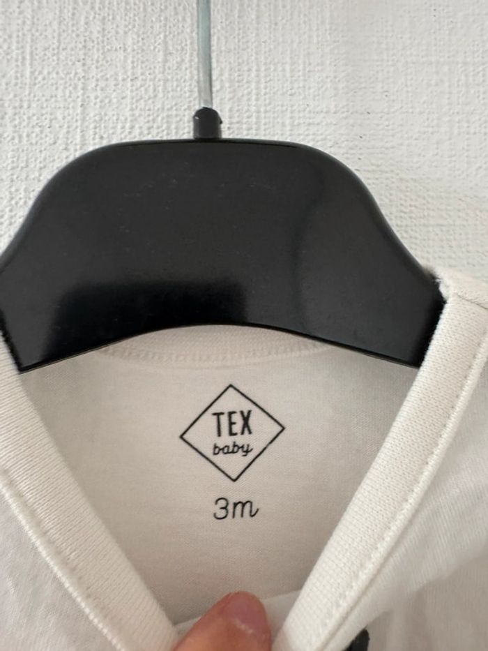 Tee shirt manches longues - taille 3 mois 🌼 - photo numéro 2