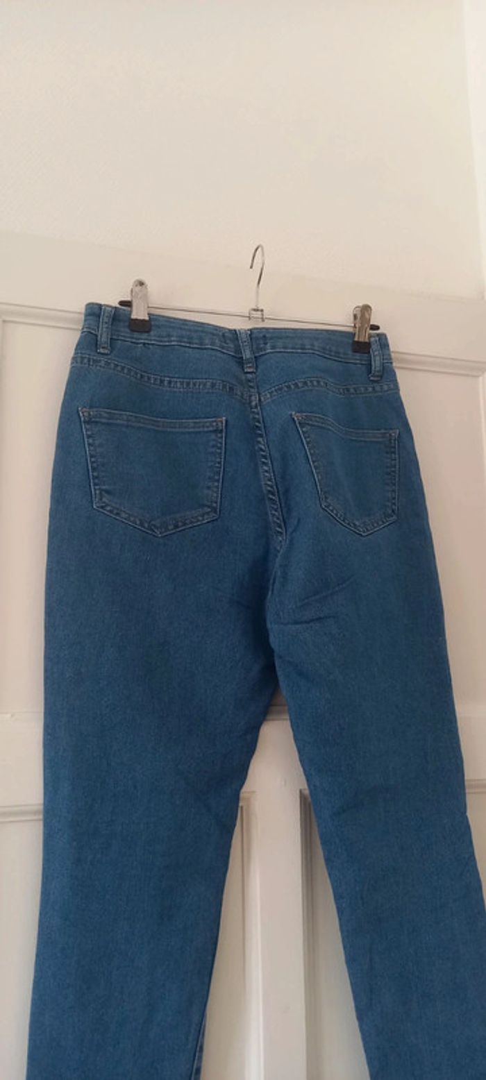 Jean bleu taille haute boohoo 38 - photo numéro 4