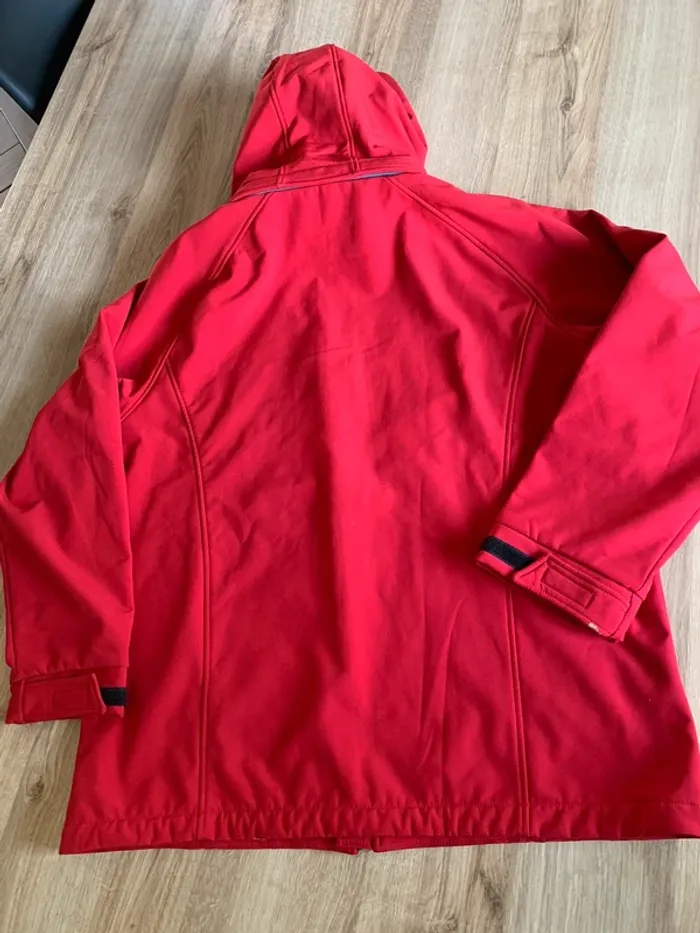 Parka rouge - photo numéro 5