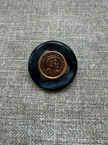Broche
