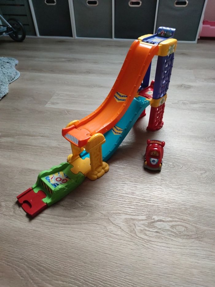 Tremplin super cascades tut tut bolides