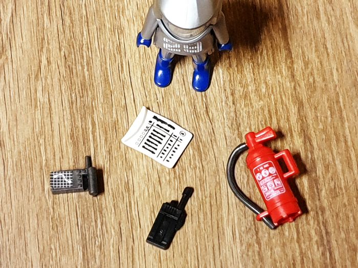 Playmobil - Personnage pompier spécialisé - photo numéro 3