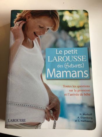 Livre le Larousse de la grossesse