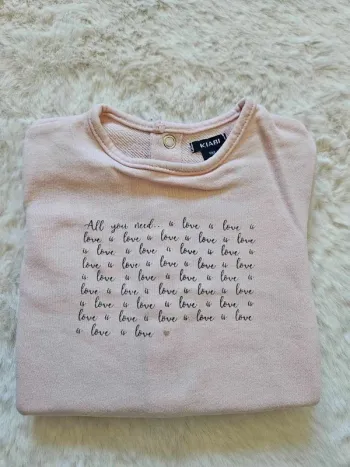🩷Sweat bébé Kiabi rose clair 9 mois 69-72 cm love🩷