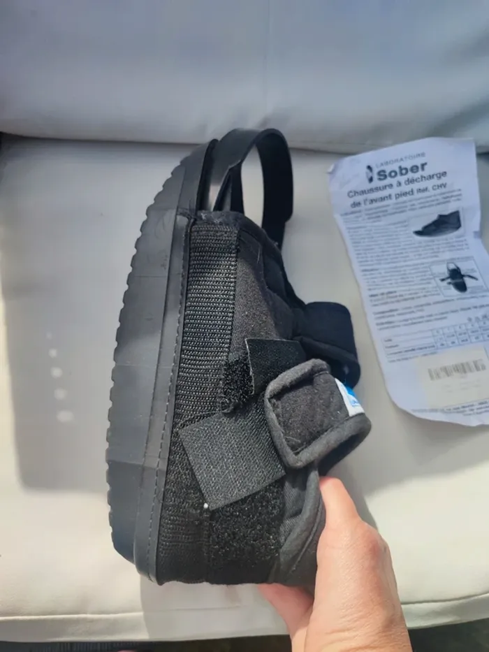 Chaussure a décharge a l avant pied taille 37 - photo numéro 5