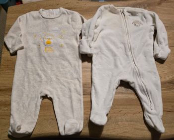 Pyjamas x2 bébé 3 mois