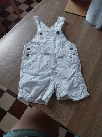 Salopette short 9 mois