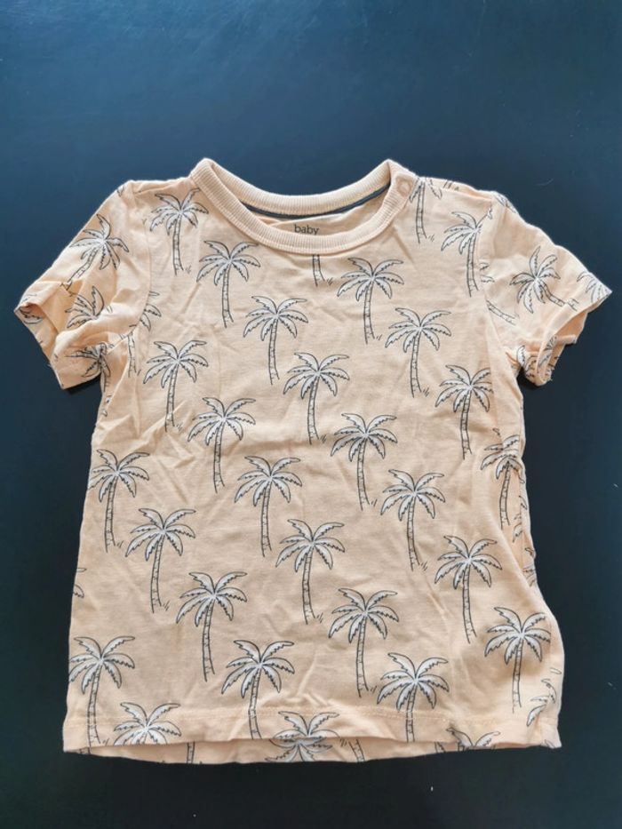 Tee-shirt C&A T 24/36 mois