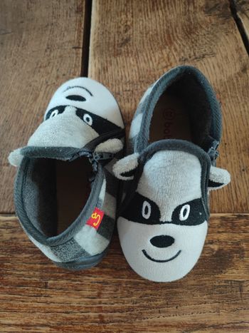 Chausson taille 23