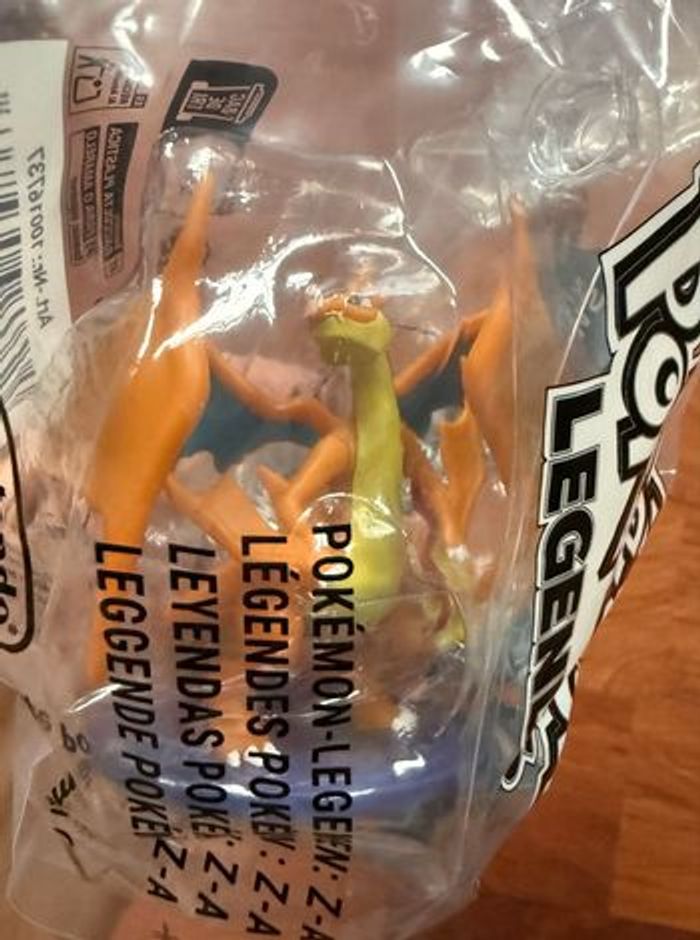 Figurine Méga Dracaufeu Y Légendes Pokémon Z-A Nintendo