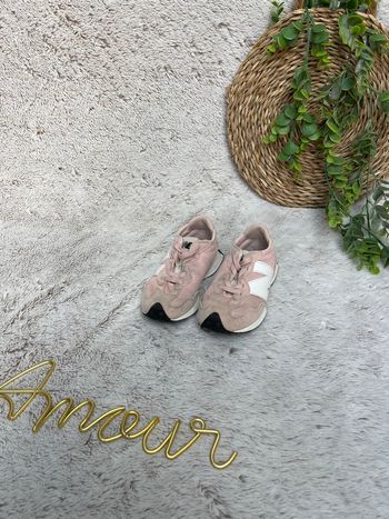 Basket new balance 327 rose pale - Taille 26 