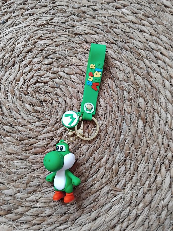 Porte clé Yoshi neuf