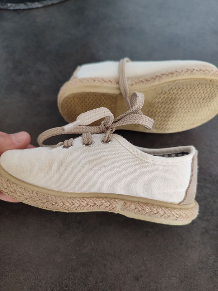 Chaussures blanches garçon 23 - photo numéro 2