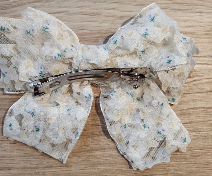 Adorable rubain nœud avec clips - photo numéro 2