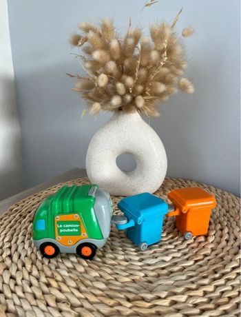 Joël le camion poubelle