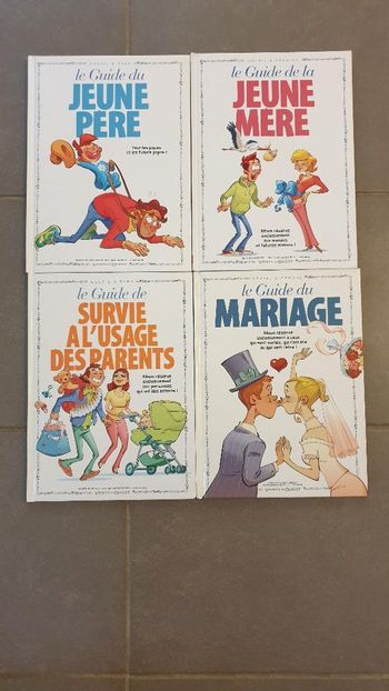 Lot livres de mariage / naissance / parents
