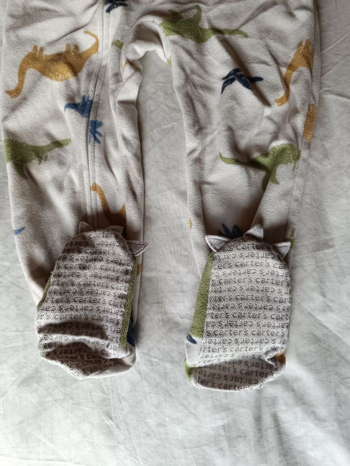 Pyjama dinausaure avec pieds anti-dérapants - photo numéro 2