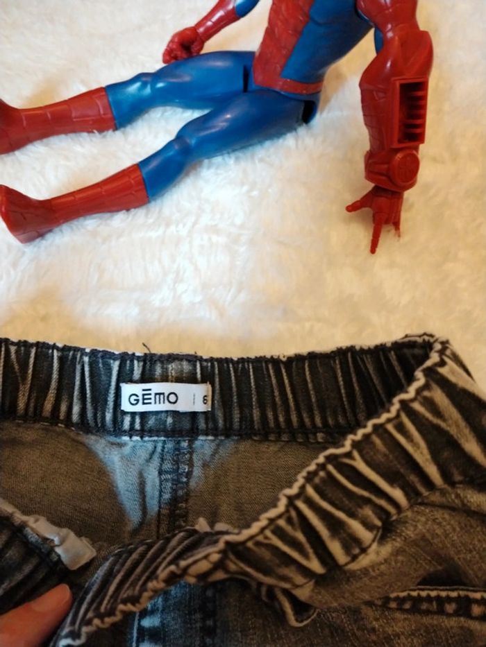 Lot de 2 bermudas jeans souple 6ans - photo numéro 4