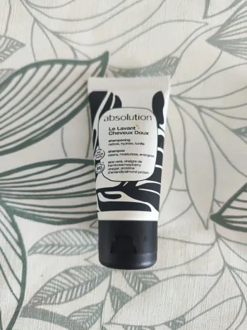 Absolution le lavant cheveux doux 30ml à utiliser 6 mois après ouverture