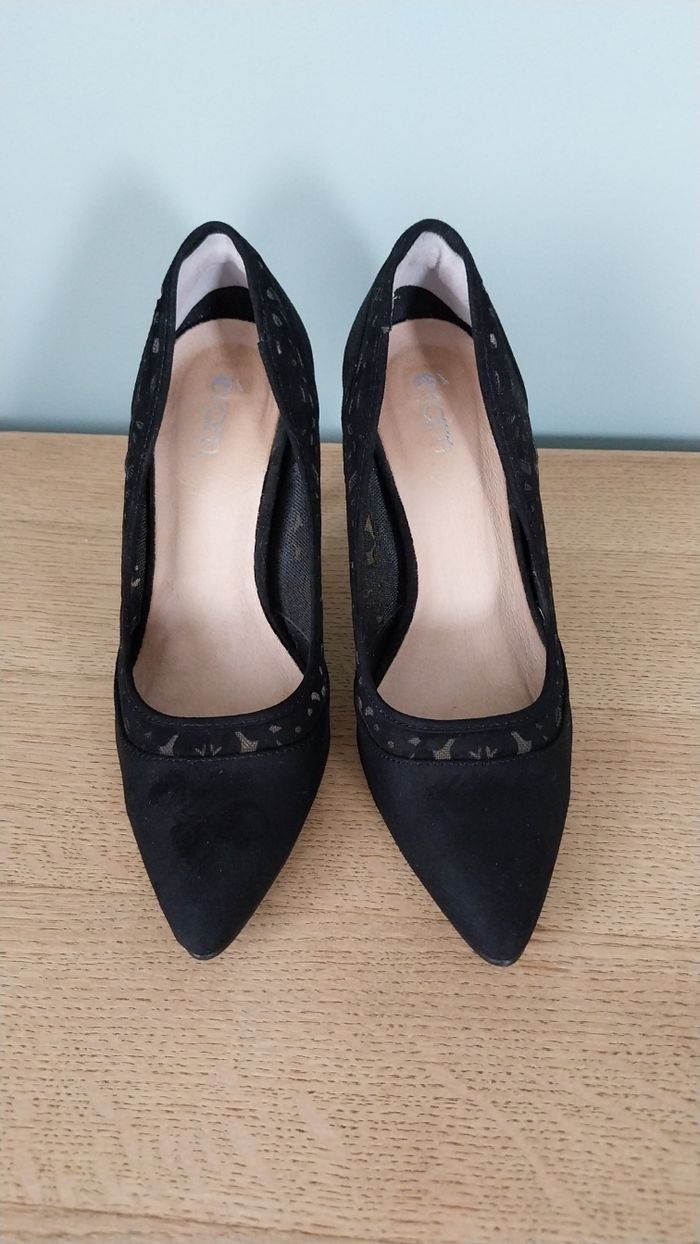 Escarpins taille 38 - photo numéro 2