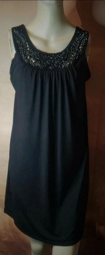 Jolie robe taille 40/42
