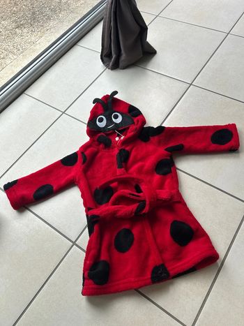 Peignoir coccinelle taille 9-12 mois bébé fille