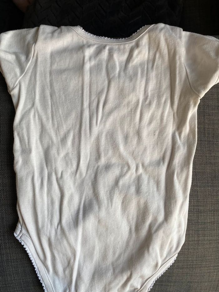 Lot 7 bodies boutchou, H&M, mots d’enfants, fille manches courtes 36m - photo numéro 12