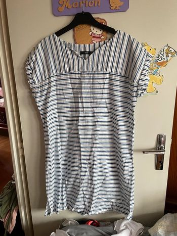 Robe à rayures bleues et blanches, taille S, marque Mango