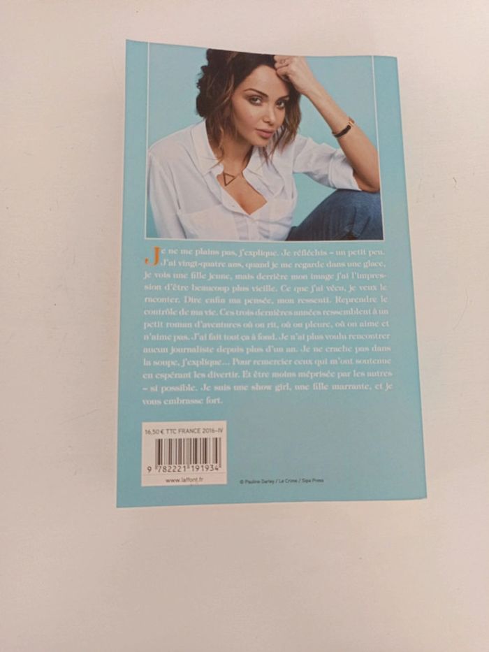 Autobiographique Nabilla - photo numéro 2