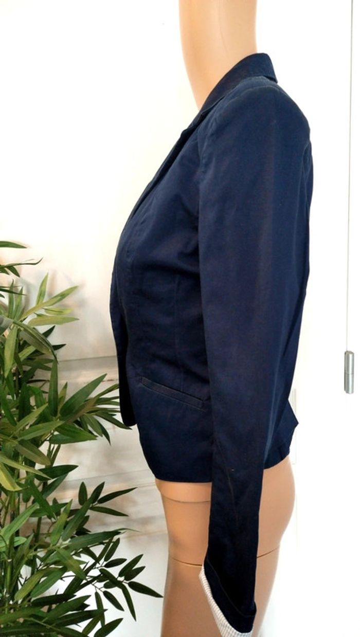 Blazer bleu marine H&M taille 34, très bon état - photo numéro 4