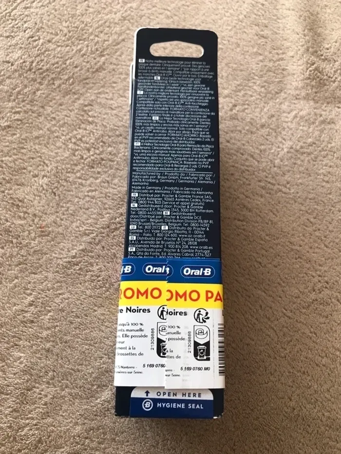 Neuf lot de 6 brossettes oral b io gentle care noires  Jamais ouvert - photo numéro 2