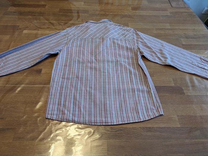 Chemise manches longues garçon 10 ans Gémo
Très bon état - photo numéro 6