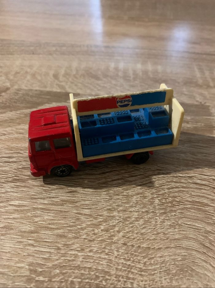 Camion Pepsi cola Corgi - photo numéro 2