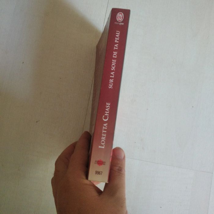 j'ai lu sur la soie de ta peau - photo numéro 2