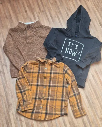 Lot Chemise et pull