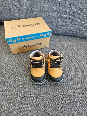 Bottine garcon neuve