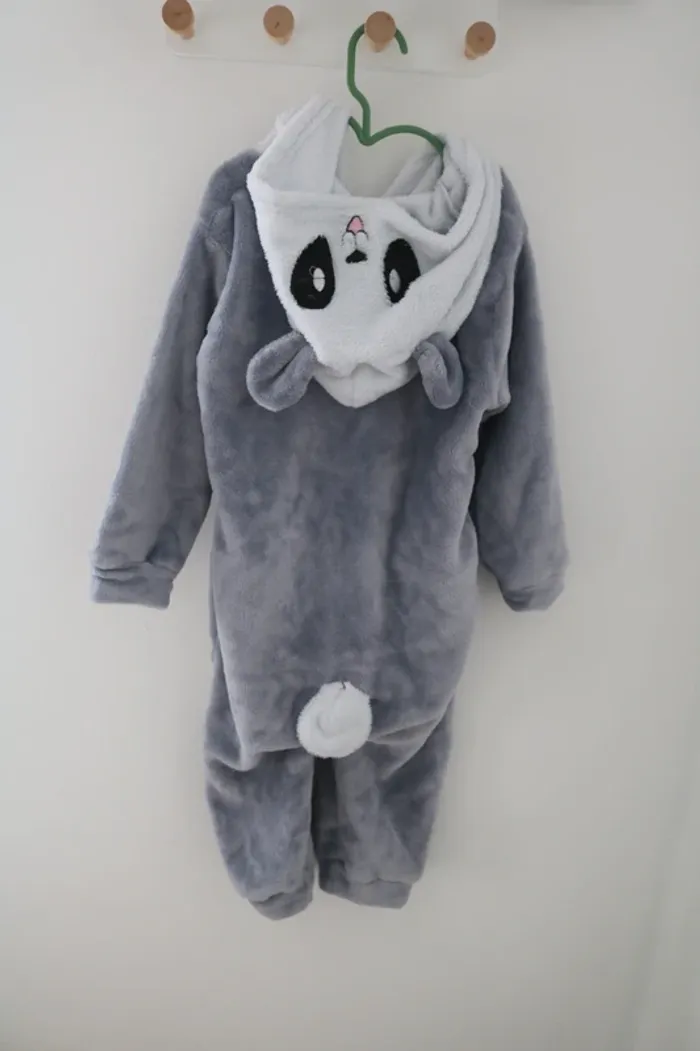 Combinaison pyjamas sans marque 4 ans - photo numéro 4