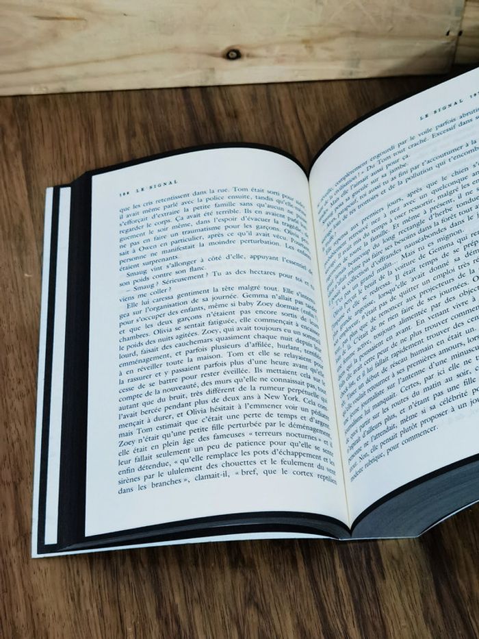 D4320 - livre "le signal" de Maxime Chattam - photo numéro 3