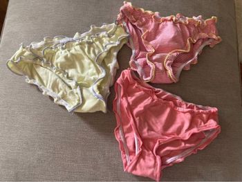 Petit Bateau 3 culottes à volants 8 ans