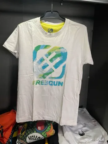 Tee-shirts freegun 10 ans