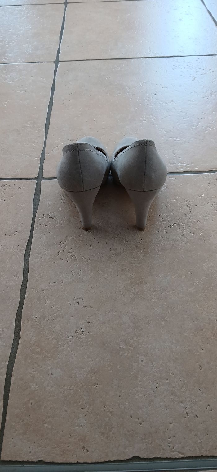 Escarpins gris T38 - photo numéro 2
