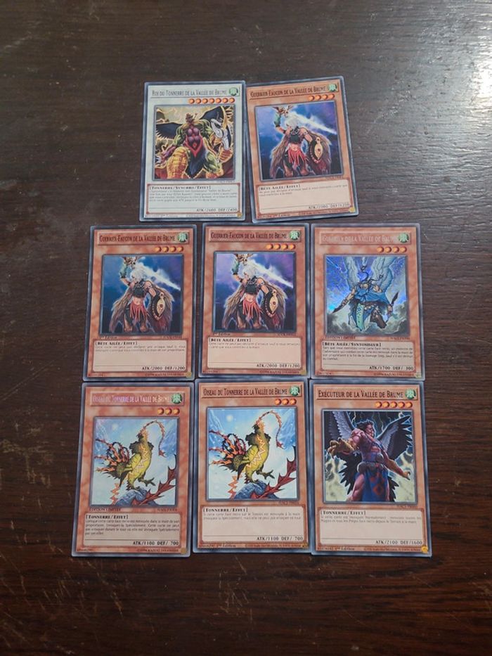 Lot de 8 cartes yu-gi-oh
