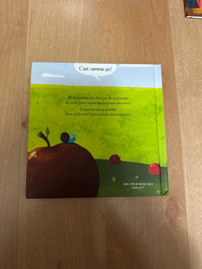Livre Haut comme trois pommes - photo numéro 2