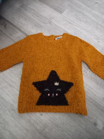 Pull bébé fille 