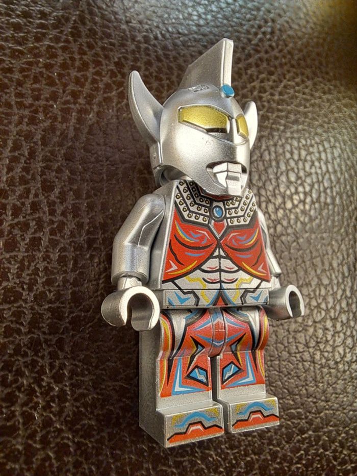 Figurine Lego compatible Ultraman - photo numéro 3