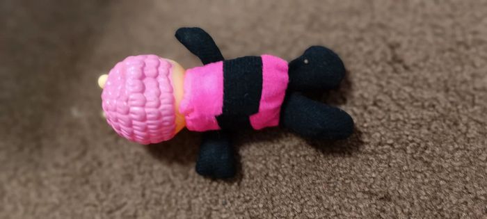 Poupée Luciole abeille - photo numéro 4