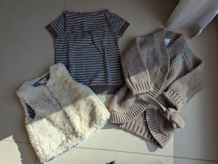 Lot automne hiver 24 articles - 4 ans - photo numéro 10