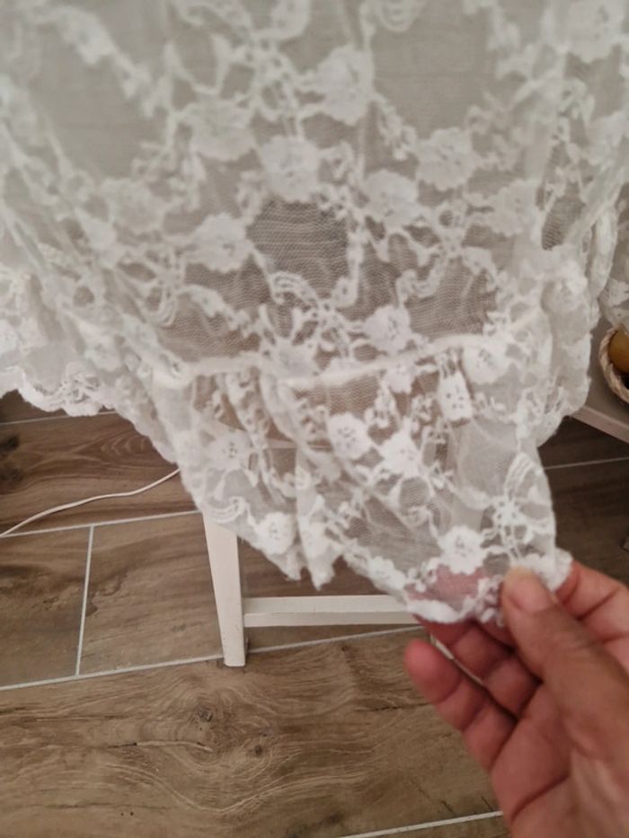 Robe en dentelle 🤍 - photo numéro 7