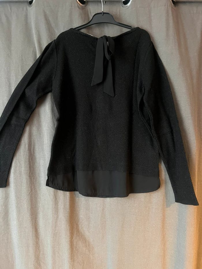 Pull noir - photo numéro 3